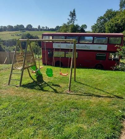 Insolite Bus Anglais Le Buckinghambus Saint-Philbert-sur-Risle Eksteriør billede