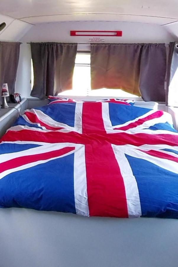 Insolite Bus Anglais Le Buckinghambus Saint-Philbert-sur-Risle Eksteriør billede
